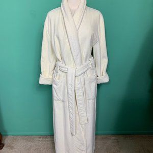Ladies terry plush bathrobe